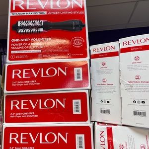 REVLON HAIR DRYER
